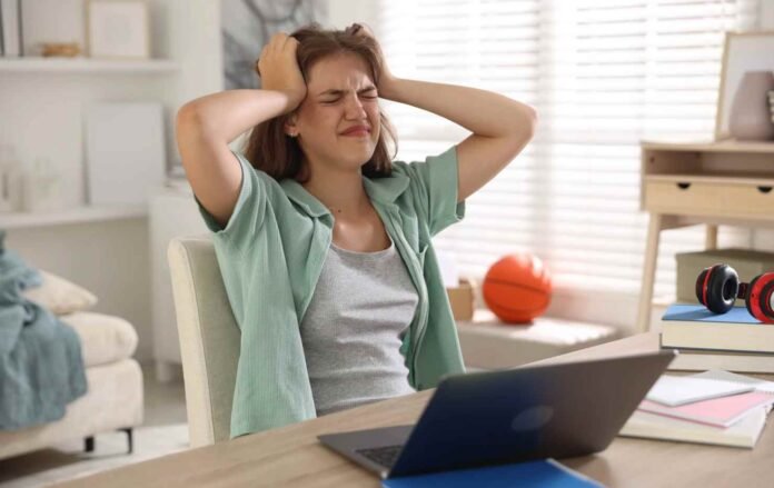 Microsoft Turns Up the Pressure on Edge Users