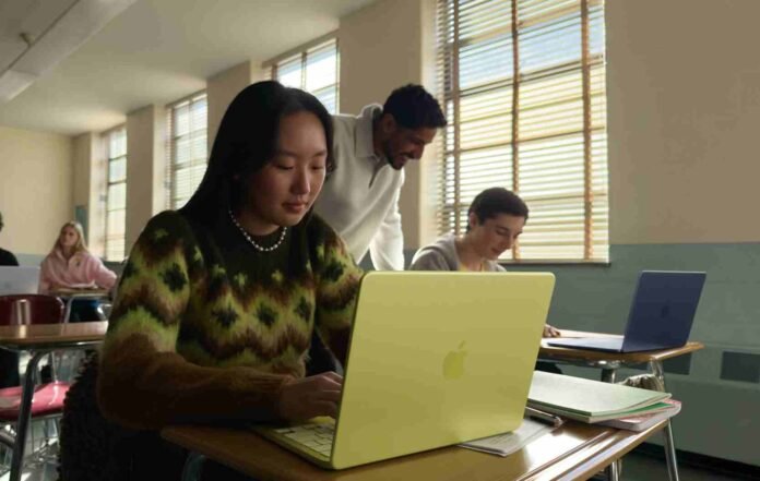 Apple’s MacBook Neo Off to a Flying Start With Over 1 Million Units Shipped